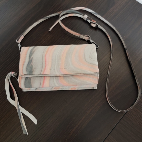 Aimee Kestenberg Bali Leather Travel Wallet Crossbody In Sahara - Picture 4 of 9